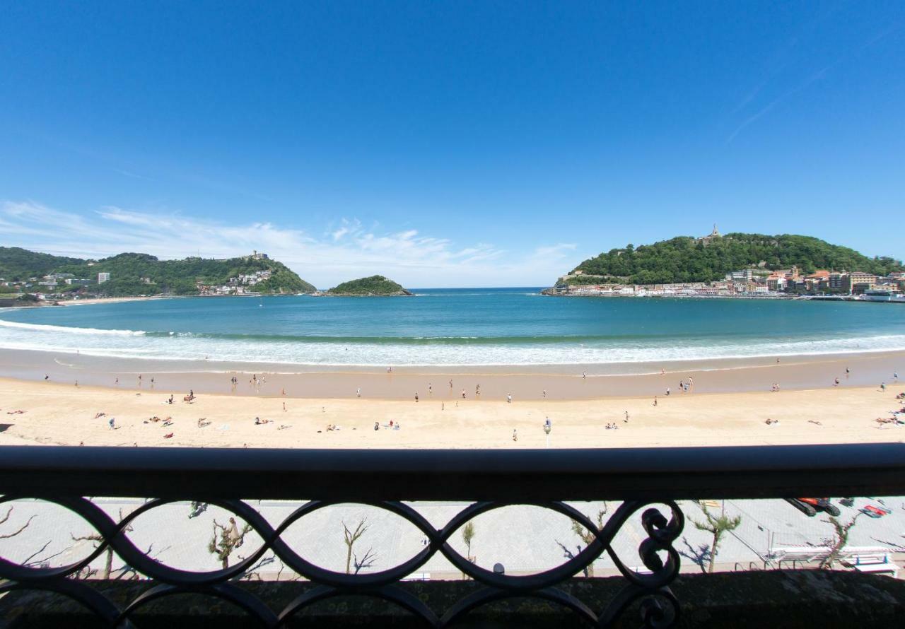 Beach Accommodation Apartment Сан-Себастьян Екстер'єр фото